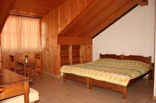 Vicky Rooms & Apartments Limenas  Buitenkant foto